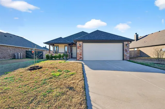 $289,900 | 2108 Ajay Drive, Sherman, TX 75092