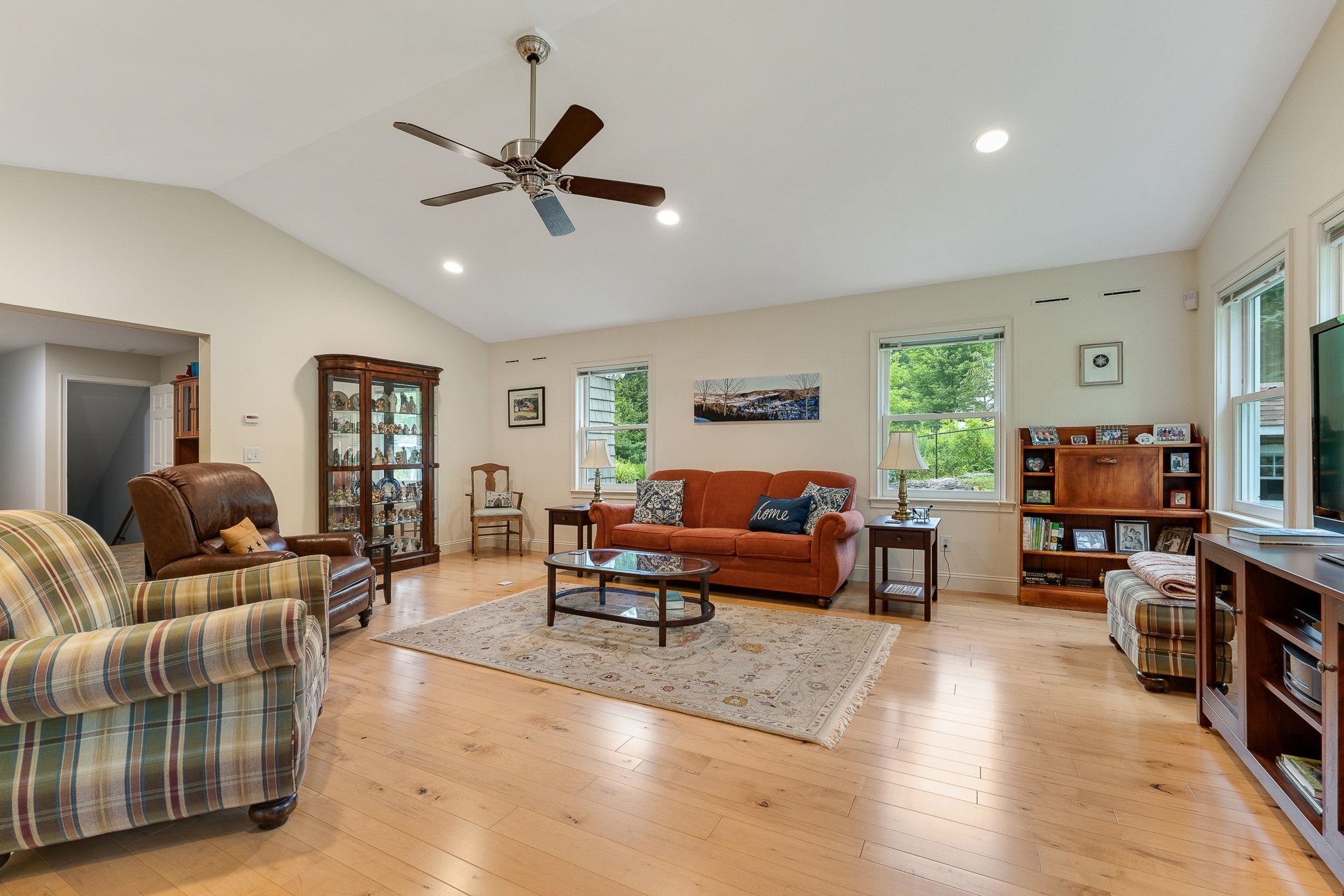 125 Shurtleff Lane Woodstock, VT 05091 - Photo 18 of 60