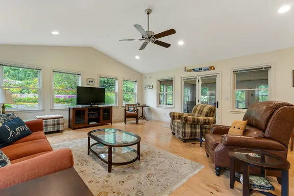 $1,300,000 | 125 Shurtleff Lane, Woodstock, VT 05091