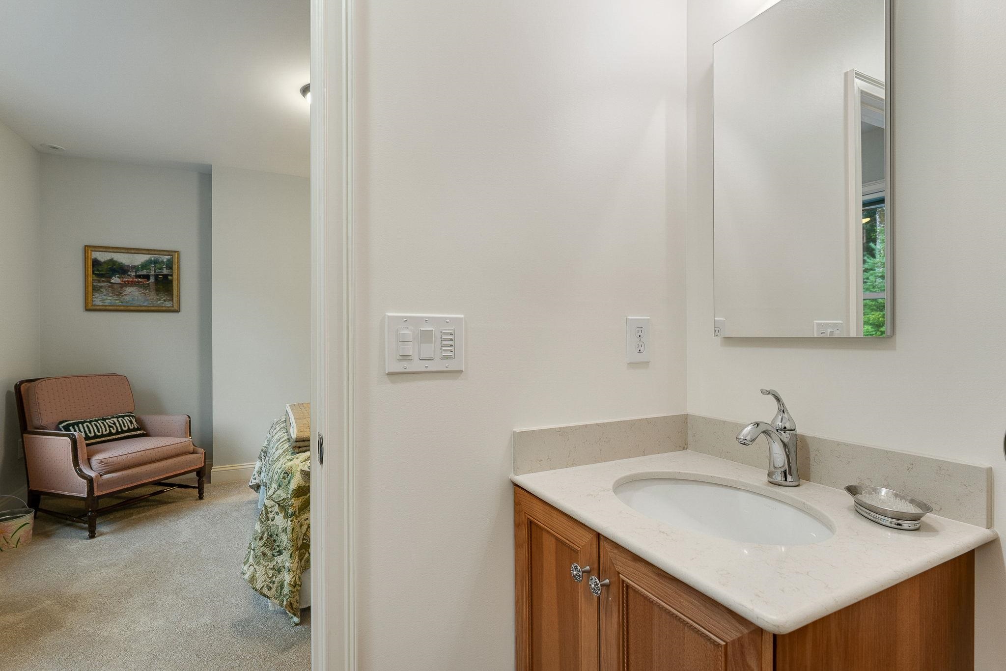 125 Shurtleff Lane Woodstock, VT 05091 - Photo 32 of 60