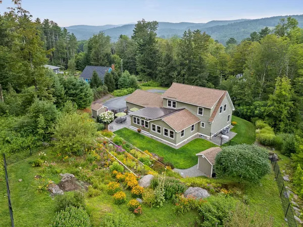 $1,300,000 | 125 Shurtleff Lane, Woodstock, VT 05091