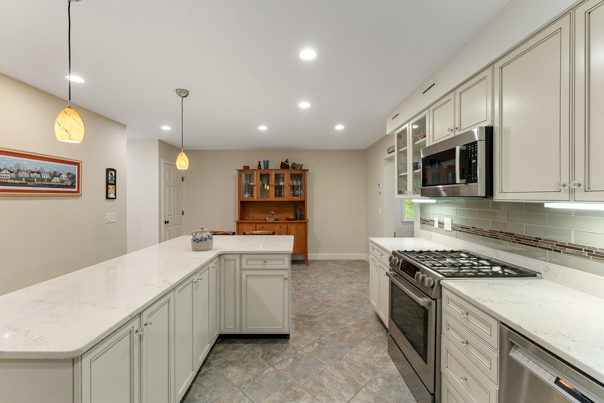 125 Shurtleff Lane Woodstock, VT 05091 - Photo 10 of 60