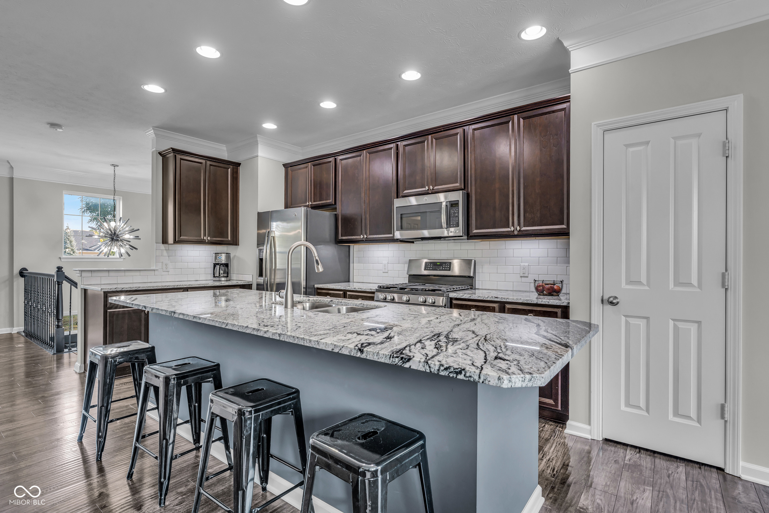9058 Mercer Drive Fishers, IN 46038 - Photo 5 of 30