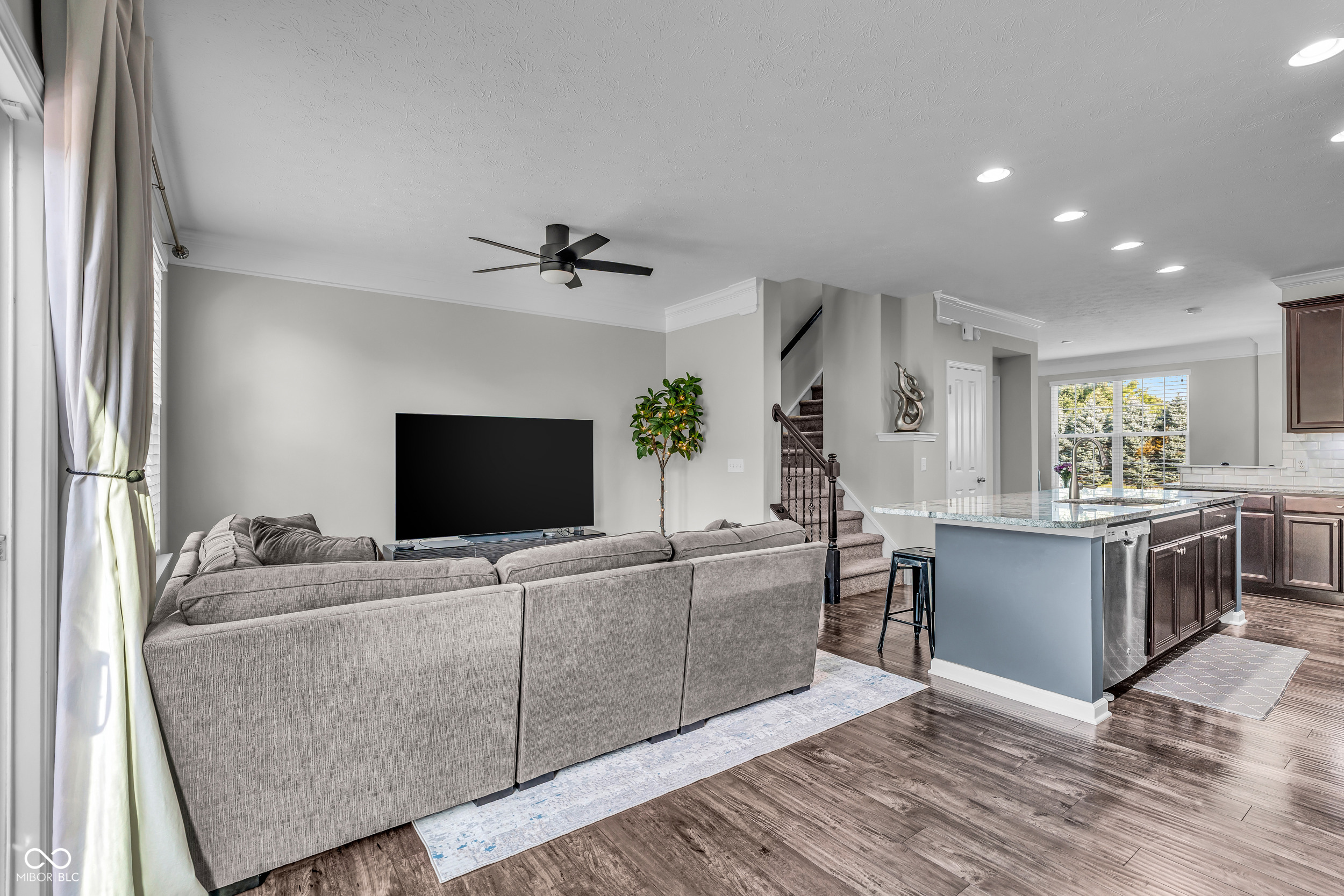 9058 Mercer Drive Fishers, IN 46038 - Photo 7 of 30