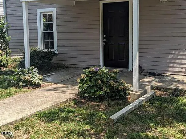 $159,900 | 204 West Hill Street, Benson, NC 27504