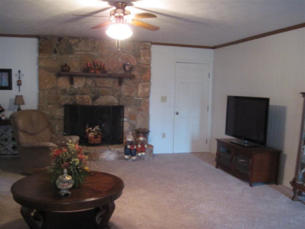 1102 Garren Road Belton, SC 29627 - Photo 6 of 15 Gallery Image 6