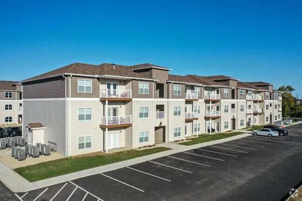 $1,750 | 5503 Hutchison Street, Unit 3 BED, Ashville, OH 43103