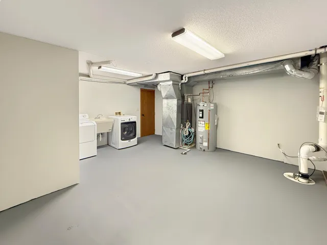 $489,000 | 2939 Maple Street North, Fargo, ND 58102