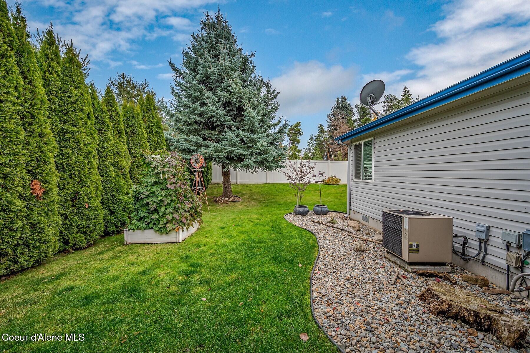 8862 North Mac Arthur Way Hayden, ID 83835 - Photo 26 of 47 Backyard