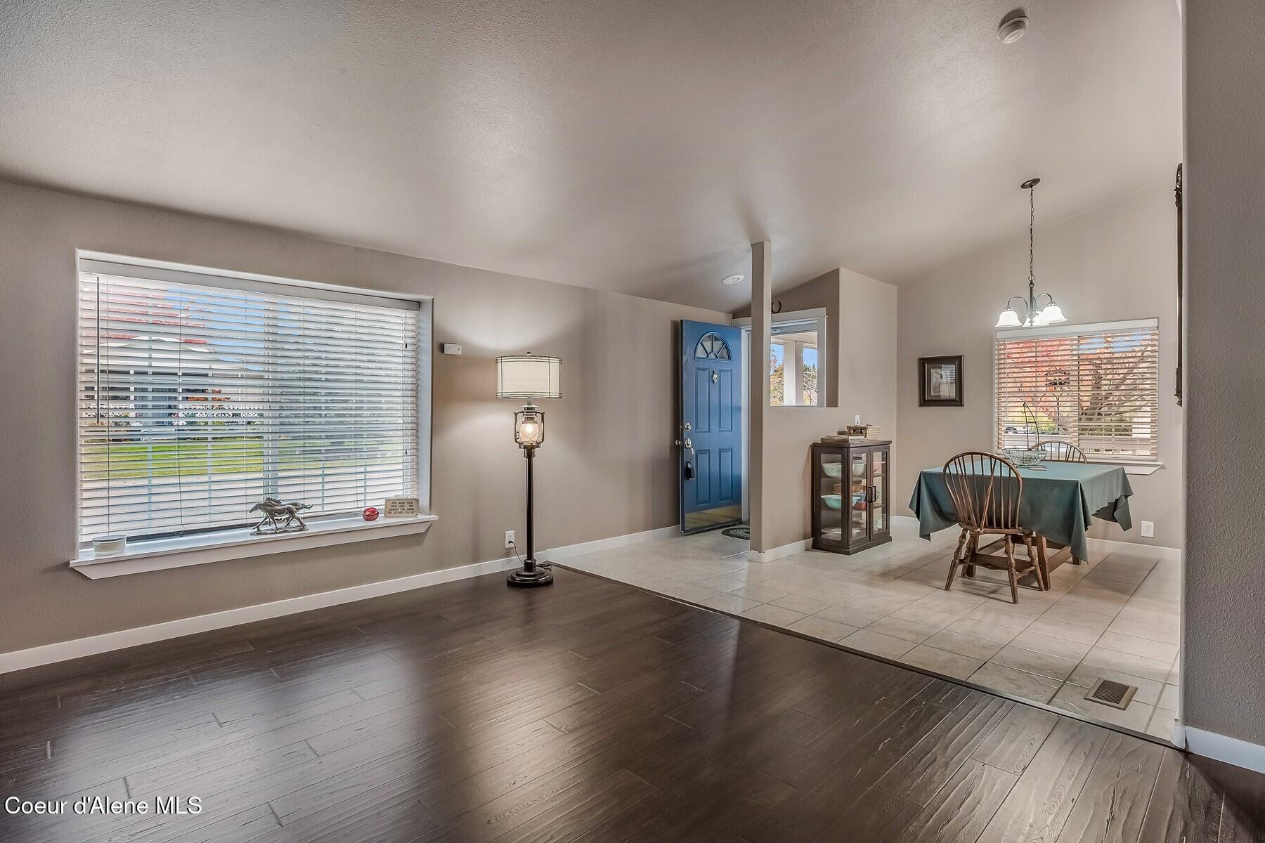 8862 North Mac Arthur Way Hayden, ID 83835 - Photo 6 of 47 Front Door