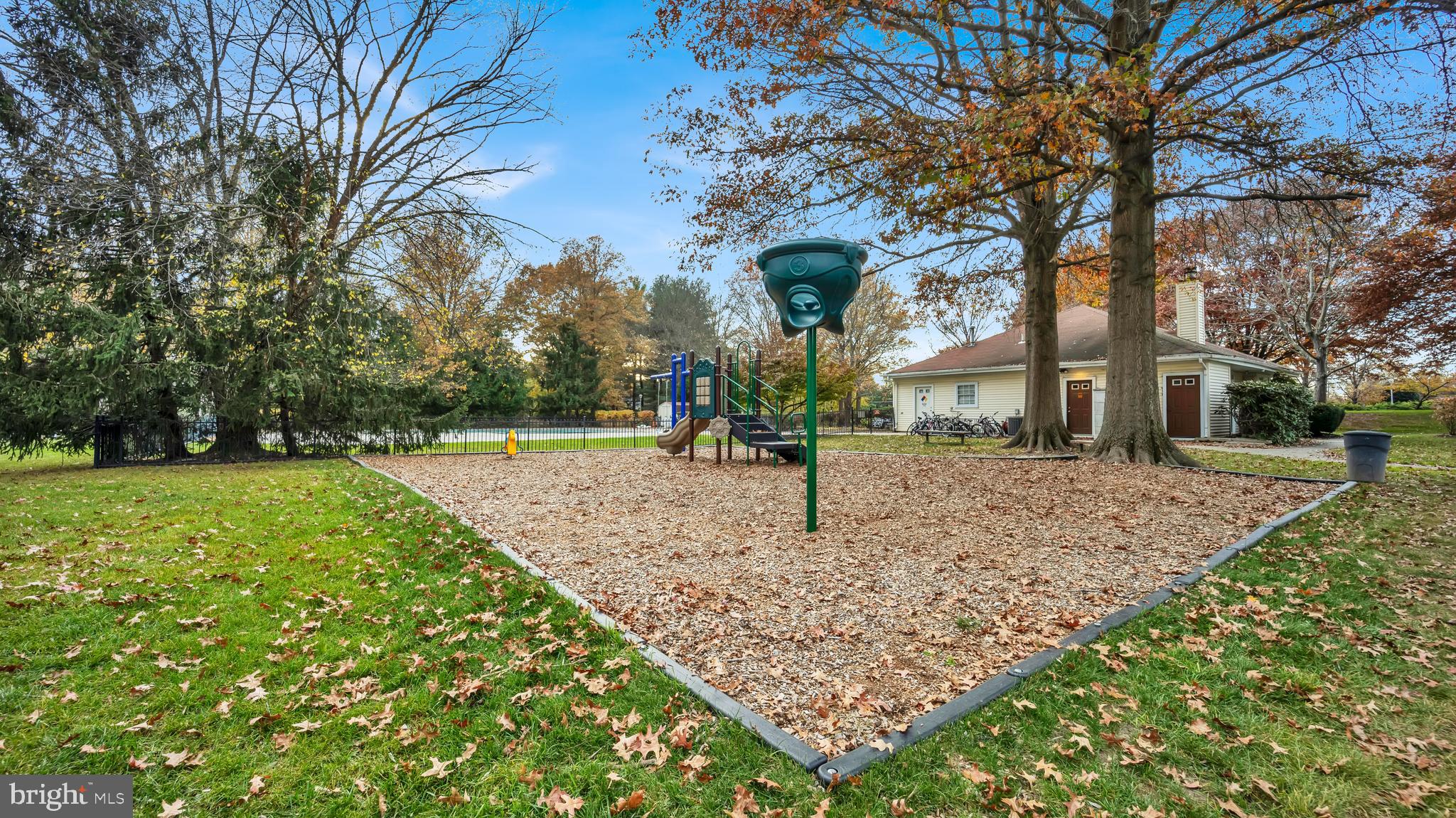 46 Powell Court Hightstown, NJ 08520 - Photo 29 of 33
