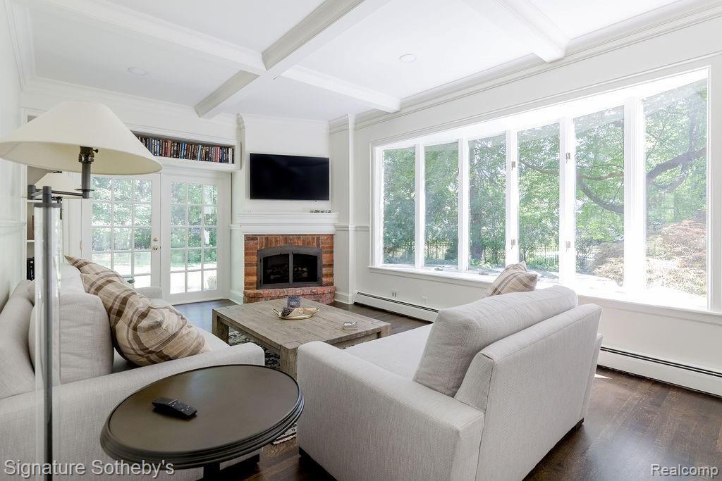 2235 Quarton Road Bloomfield Hills, MI 48301 - Photo 14 of 37