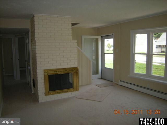 1208 Continental Road York, PA 17404 - Photo 7 of 24