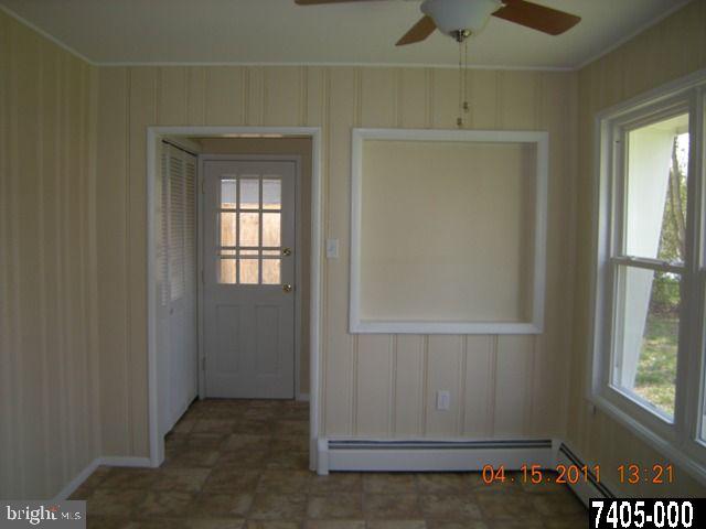 1208 Continental Road York, PA 17404 - Photo 9 of 24