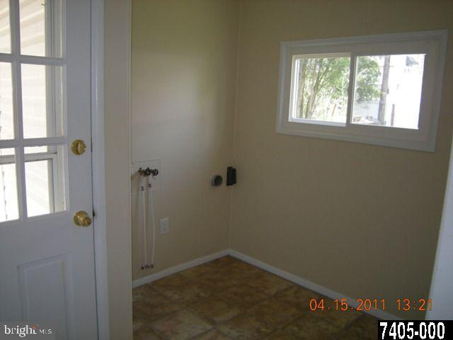 1208 Continental Road York, PA 17404 - Photo 10 of 24