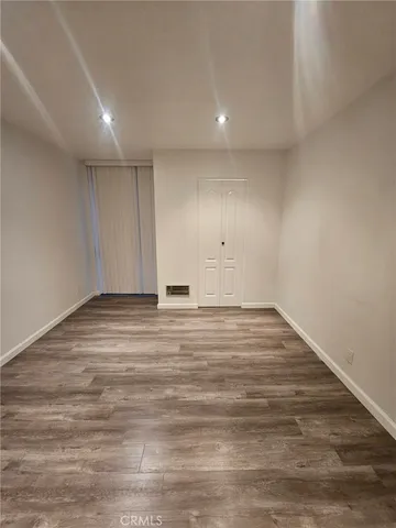 $1,800 | 525 South Ardmore Avenue, Unit 211, Los Angeles, CA 90020