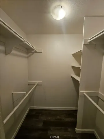 $1,800 | 525 South Ardmore Avenue, Unit 211, Los Angeles, CA 90020