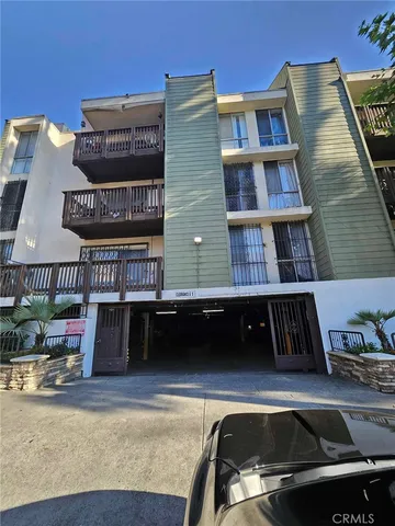 $1,800 | 525 South Ardmore Avenue, Unit 211, Los Angeles, CA 90020