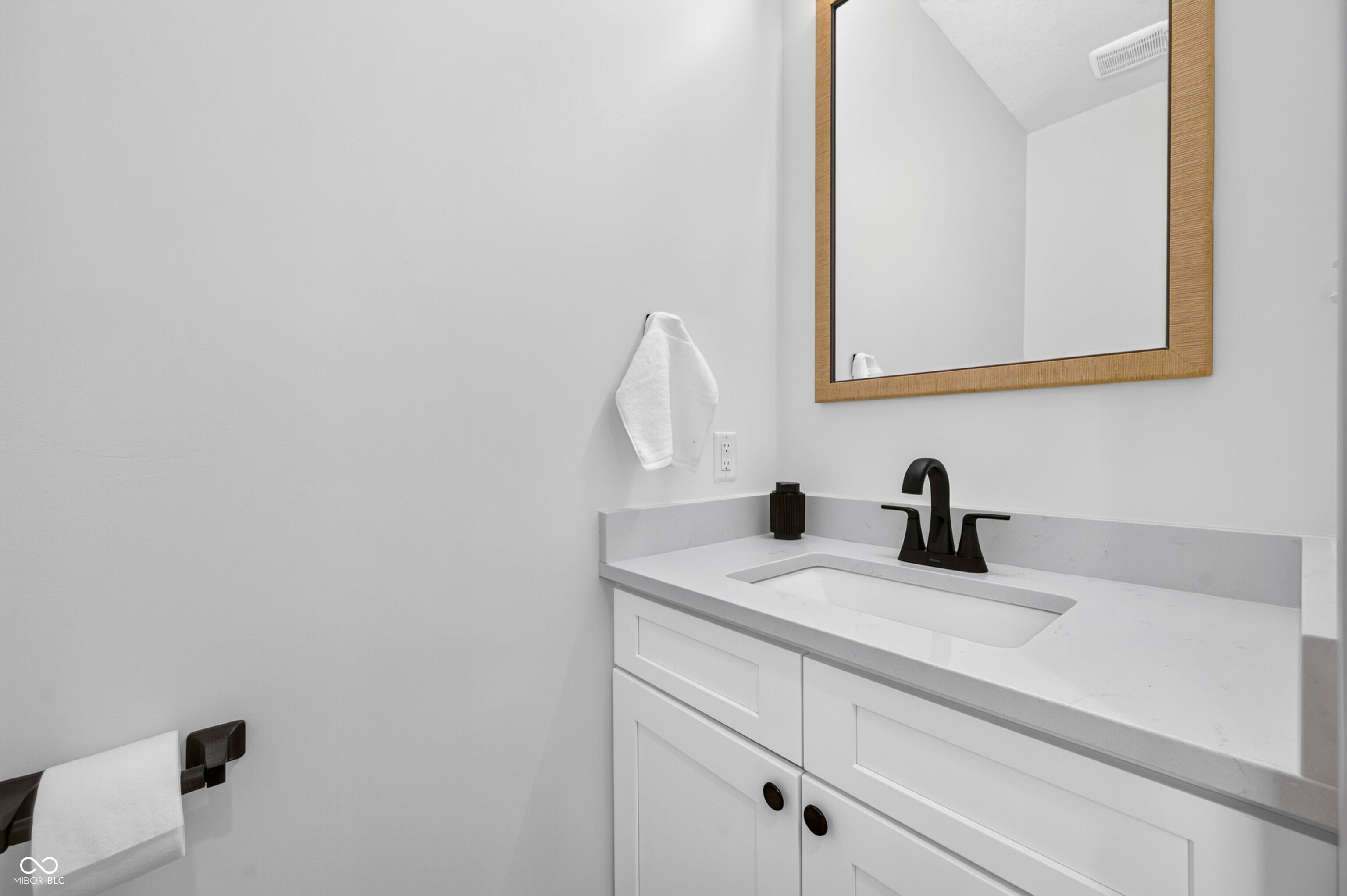 45 South Beatty Street Columbus, IN 47201 - Photo 25 of 70