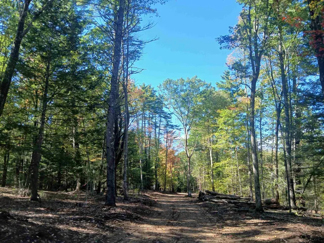 $2,000,000 | 373 Calef Highway, Lee, NH 03861