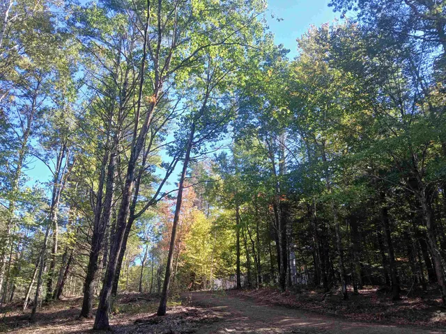 $2,000,000 | 373 Calef Highway, Lee, NH 03861