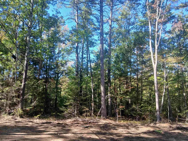 $2,000,000 | 373 Calef Highway, Lee, NH 03861