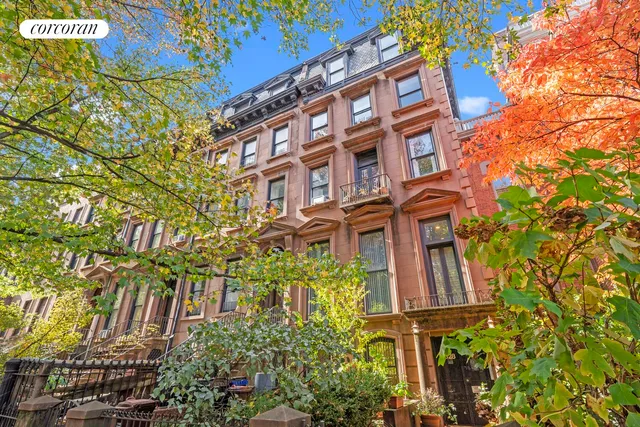 $1,299,000 | 328 Clinton Avenue, Unit 5 | Clinton Hill
