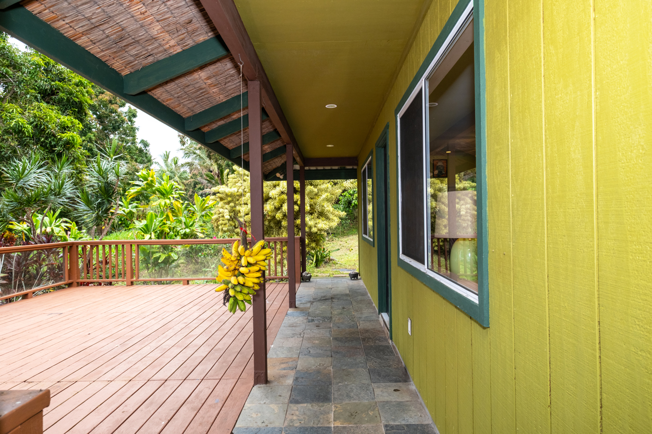 87-493 Kaohe Mauka Road Captain Cook, HI 96704 - Photo 2 of 30