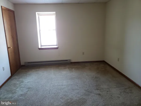 $1,250 | 21 East State Street, Unit A, Quarryville, PA 17566