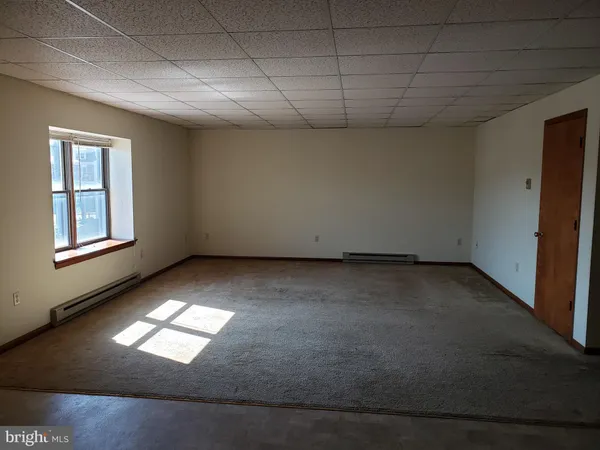 $1,250 | 21 East State Street, Unit A, Quarryville, PA 17566