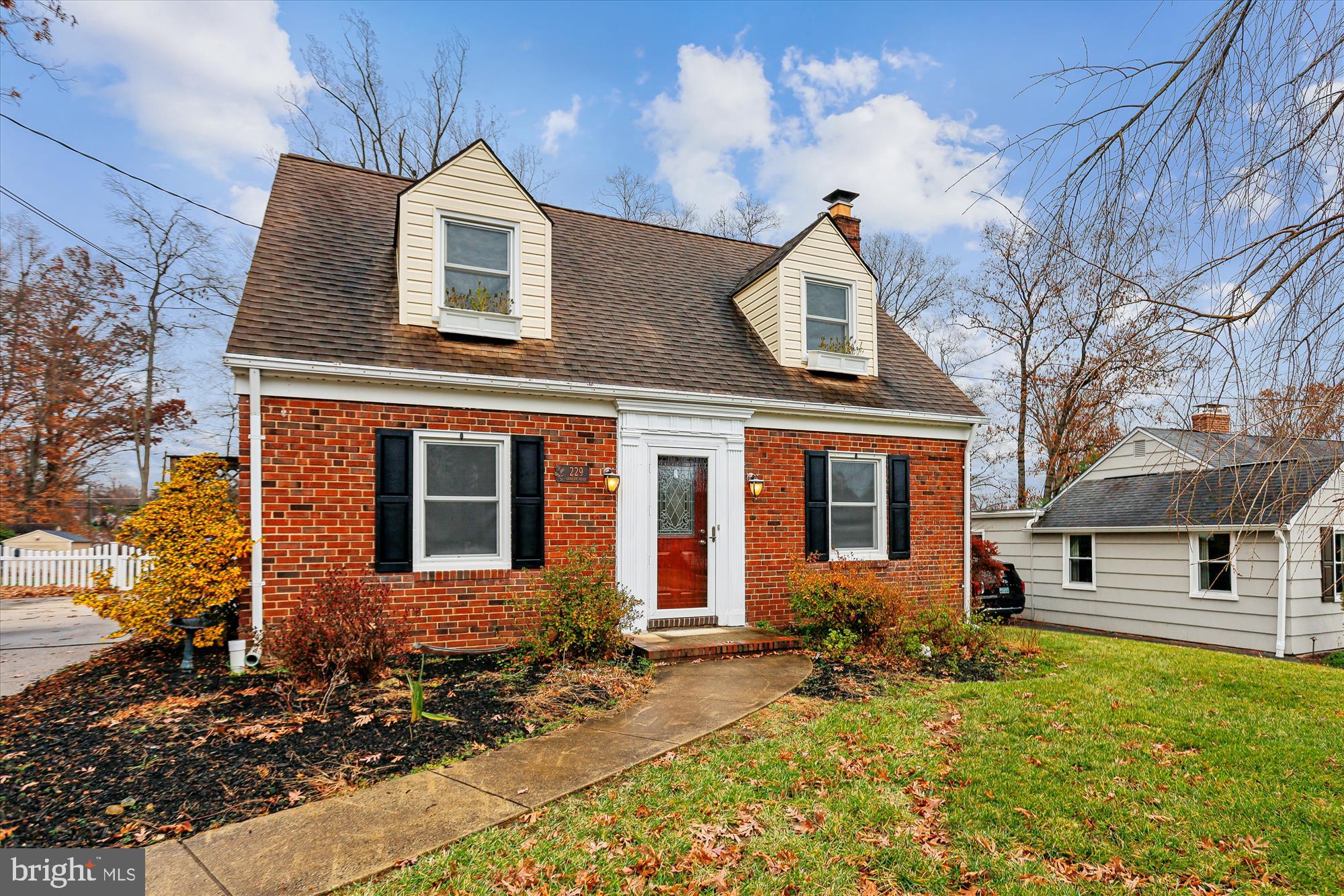 229 Gralan Road Baltimore, MD 21228 - Photo 1 of 89 Welcome home