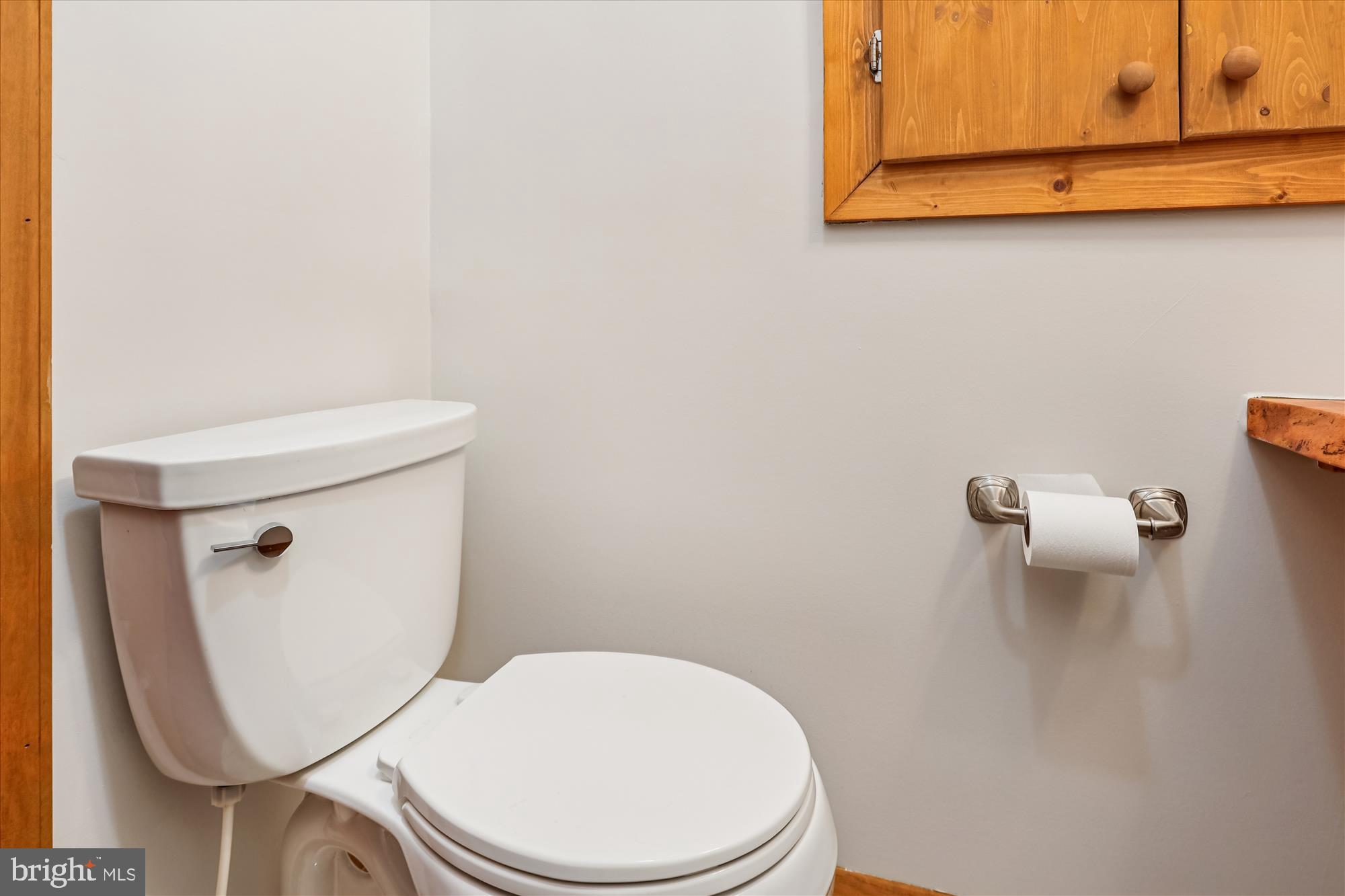 229 Gralan Road Baltimore, MD 21228 - Photo 15 of 89 Main level half bath