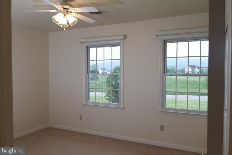 13313 Jimtown Road Thurmont, MD 21788 - Photo 9 of 28 Bedroom