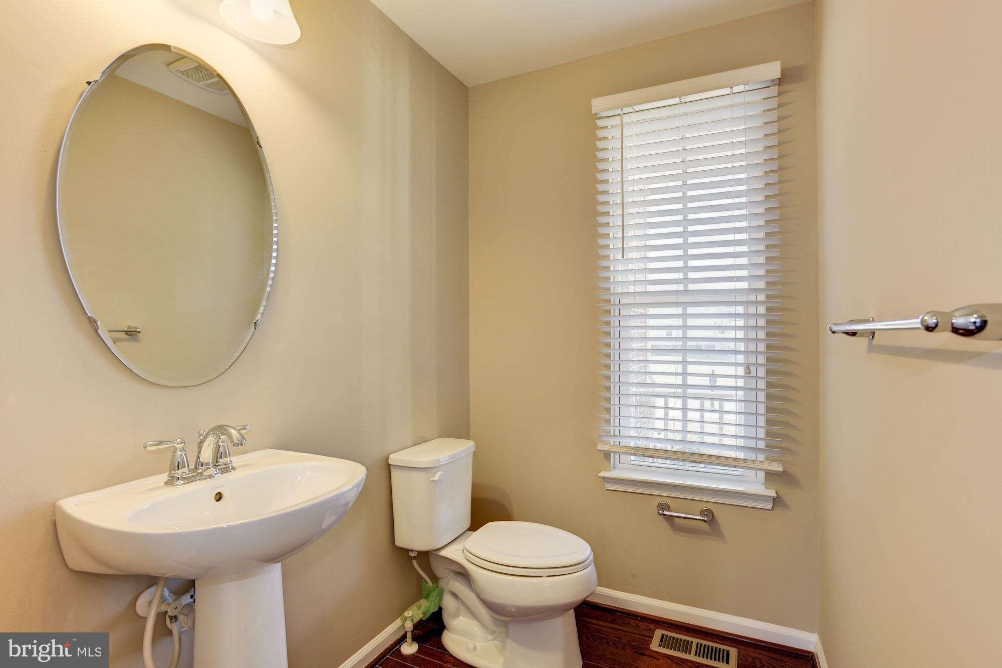 10446 Windlass Run Road Baltimore, MD 21220 - Photo 16 of 48 Powder Room
