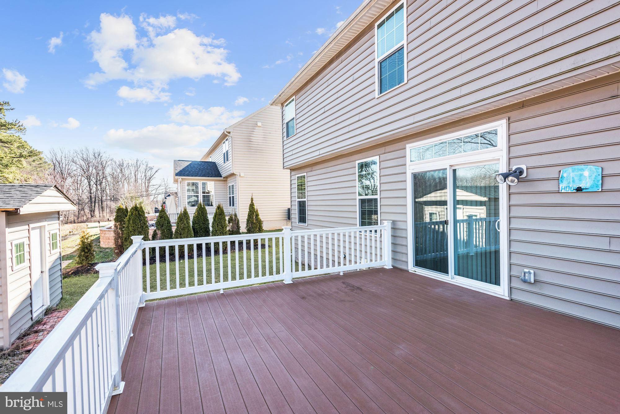 10446 Windlass Run Road Baltimore, MD 21220 - Photo 42 of 48 Deck