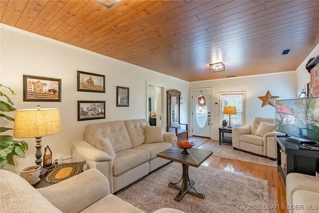 $340,000 | 203 North Lake Street, Linn Creek, MO 65052