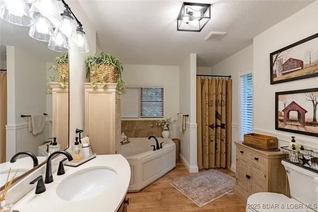 $340,000 | 203 North Lake Street, Linn Creek, MO 65052