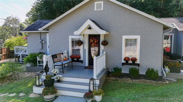 $340,000 | 203 North Lake Street, Linn Creek, MO 65052