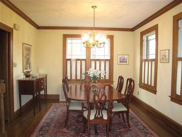 211 South Ardmore Road Columbus, OH 43209 - Photo 4 of 25