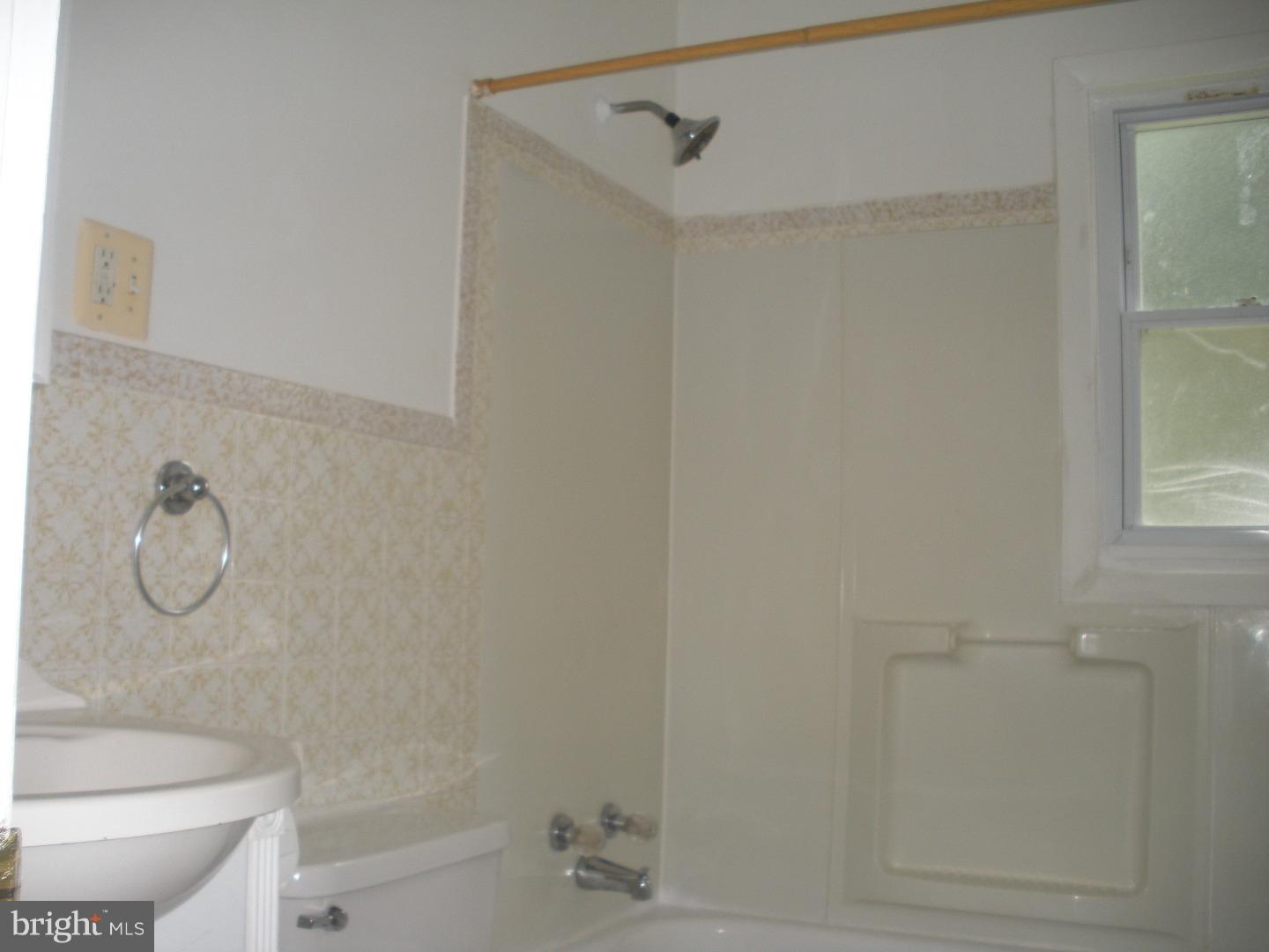 111 Pilgrim Road New Castle, DE 19720 - Photo 8 of 12 Gallery Image 8