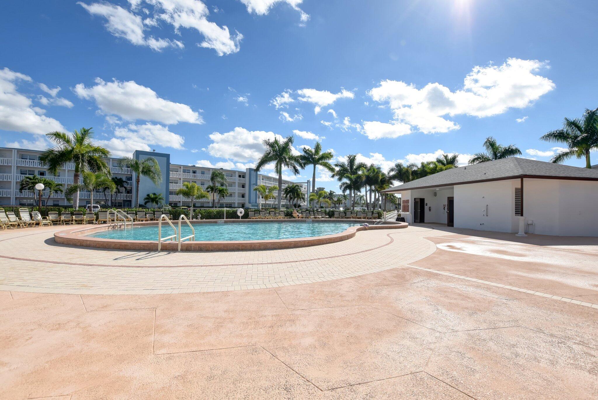 393 Fanshaw J Boca Raton, FL 33434 - Photo 54 of 91 48-web-or-mls-Century Village (2)