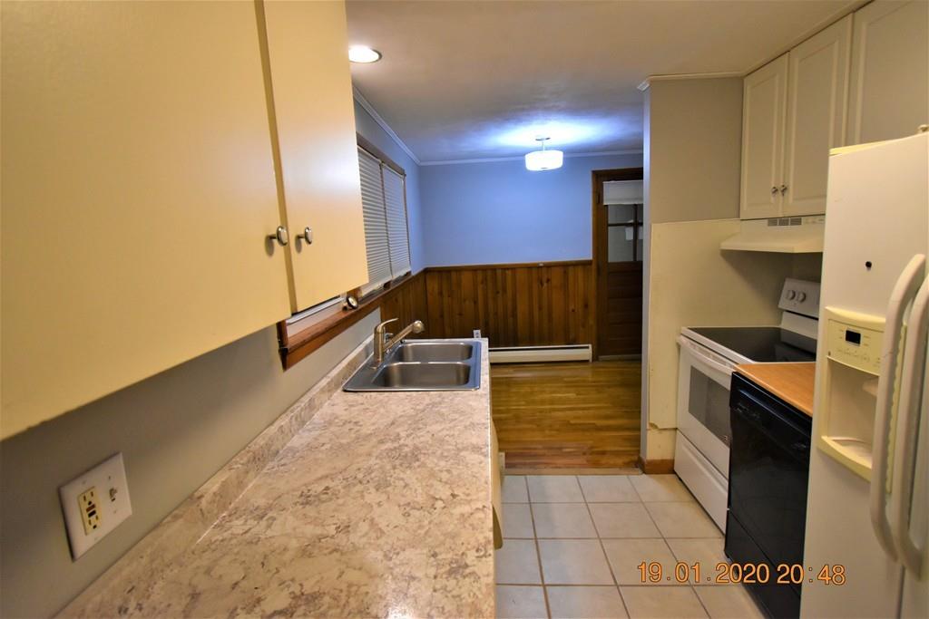 30 Kay Street Springfield, MA 01109 - Photo 3 of 14