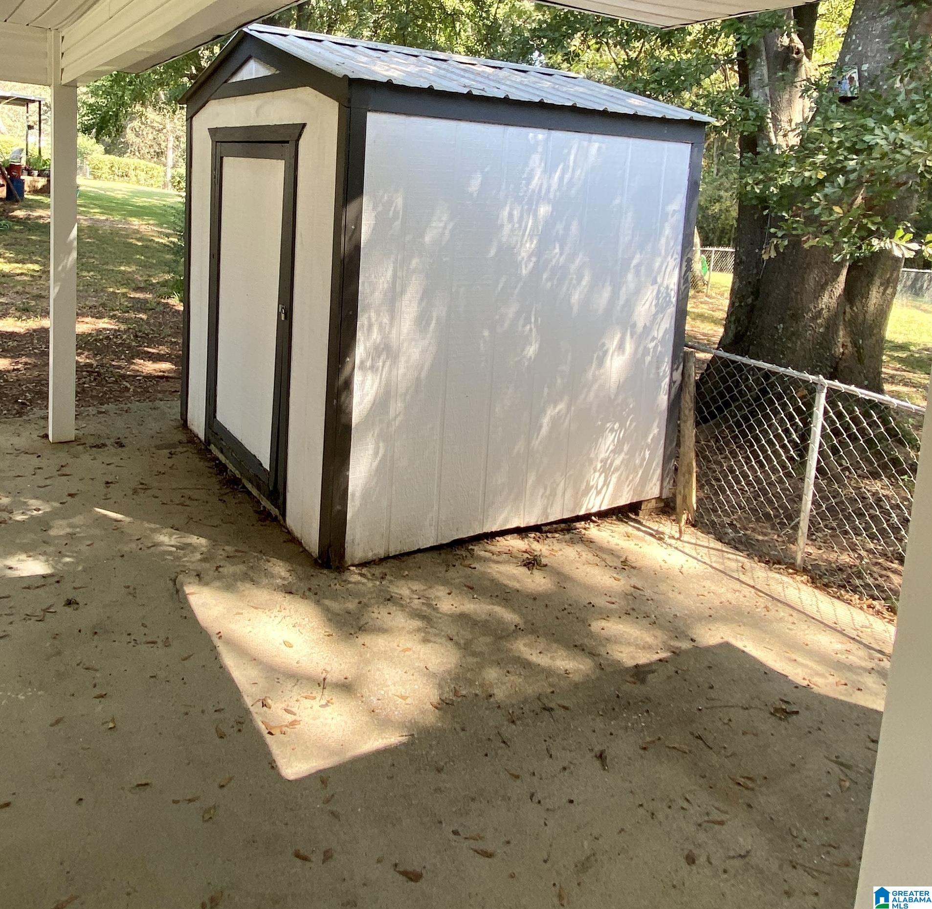1811 Mae Road Anniston, AL 36207 - Photo 28 of 33