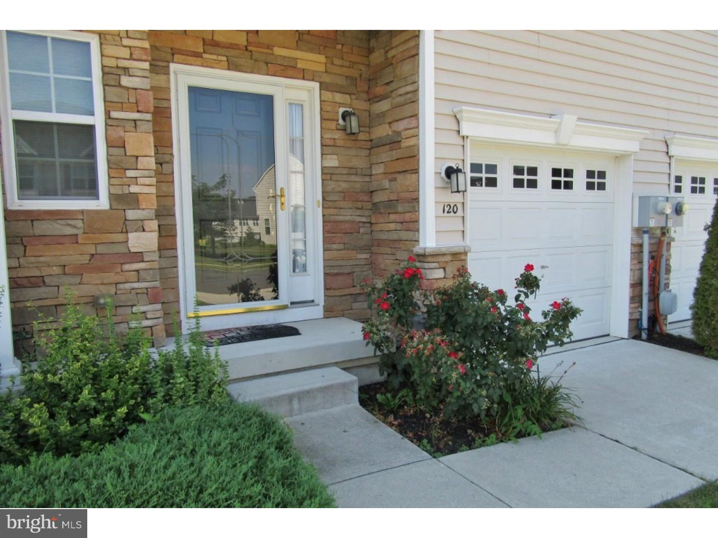 120 Oak Ridge Drive Mount Royal, NJ 08061 - Photo 2 of 21