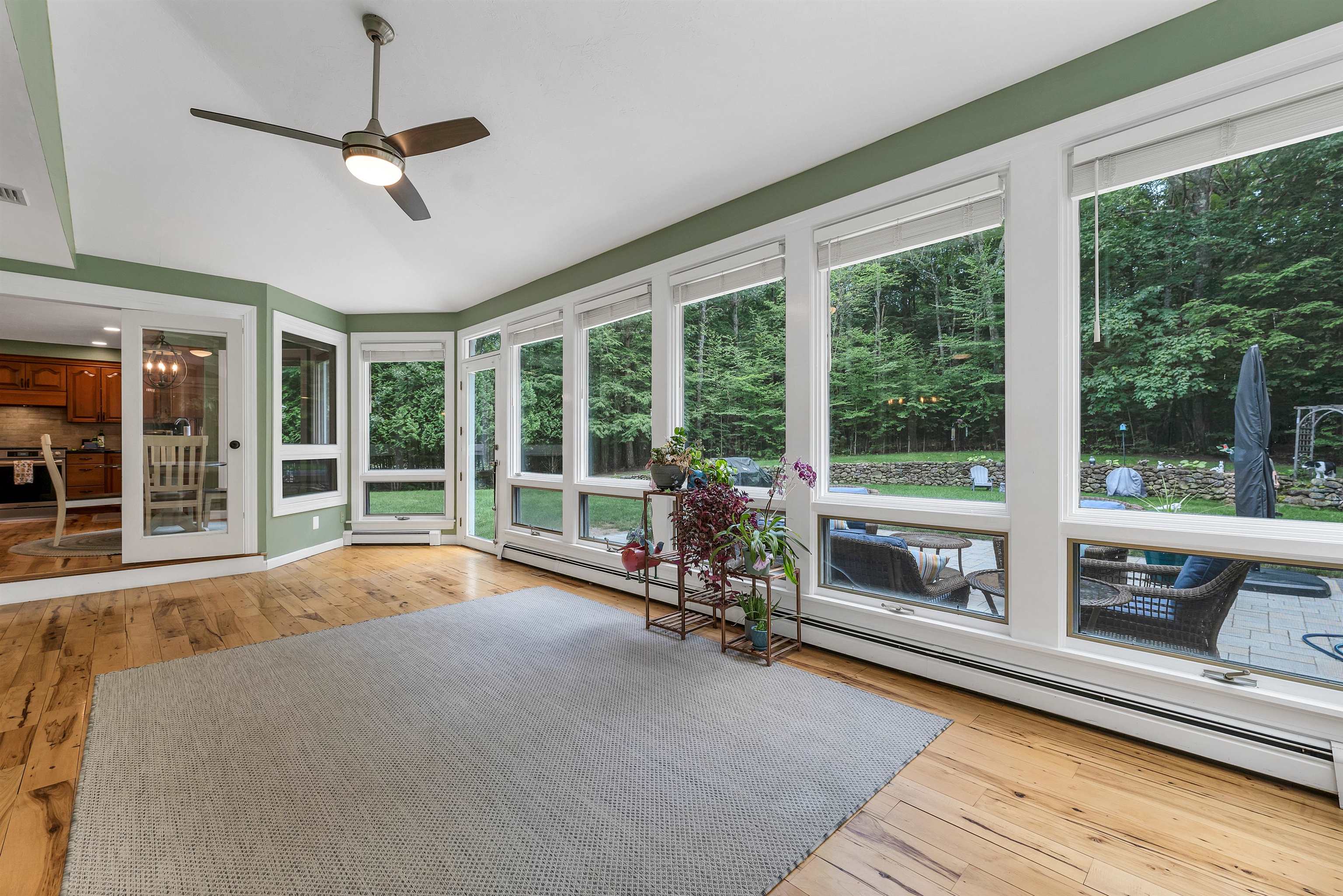 5 Longview Drive Bow, NH 03304 - Photo 11 of 60