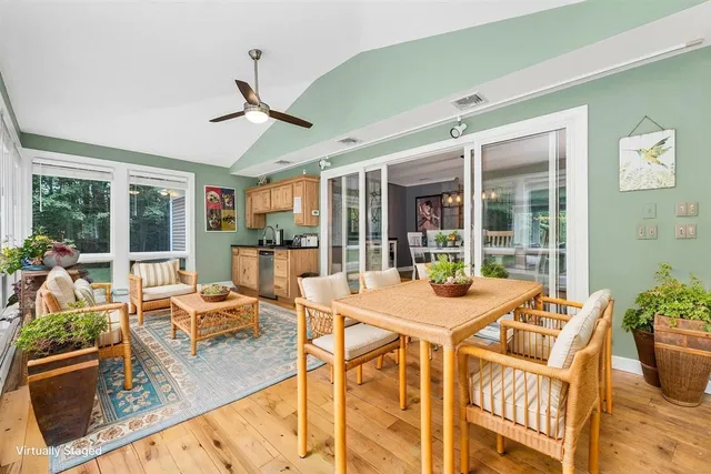 $979,900 | 5 Longview Drive, Bow, NH 03304