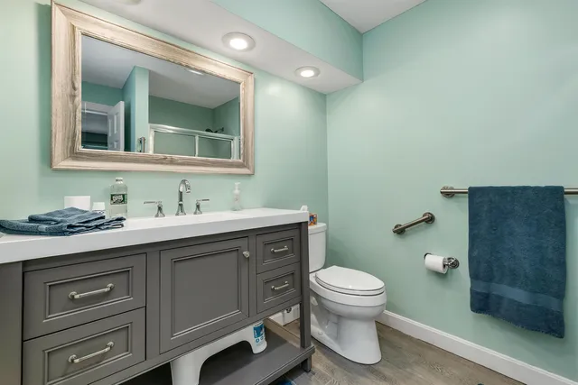 $979,900 | 5 Longview Drive, Bow, NH 03304