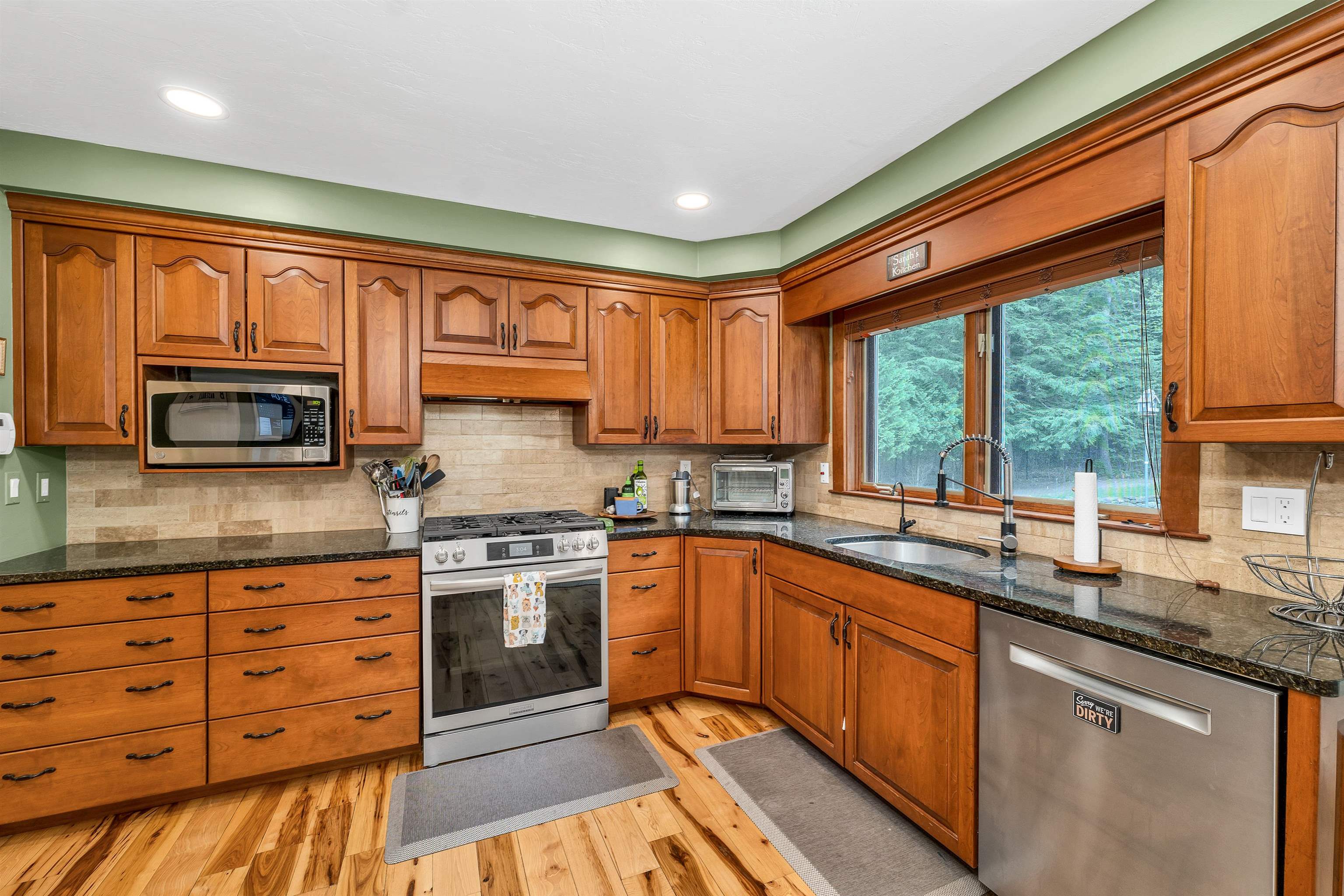 5 Longview Drive Bow, NH 03304 - Photo 10 of 60