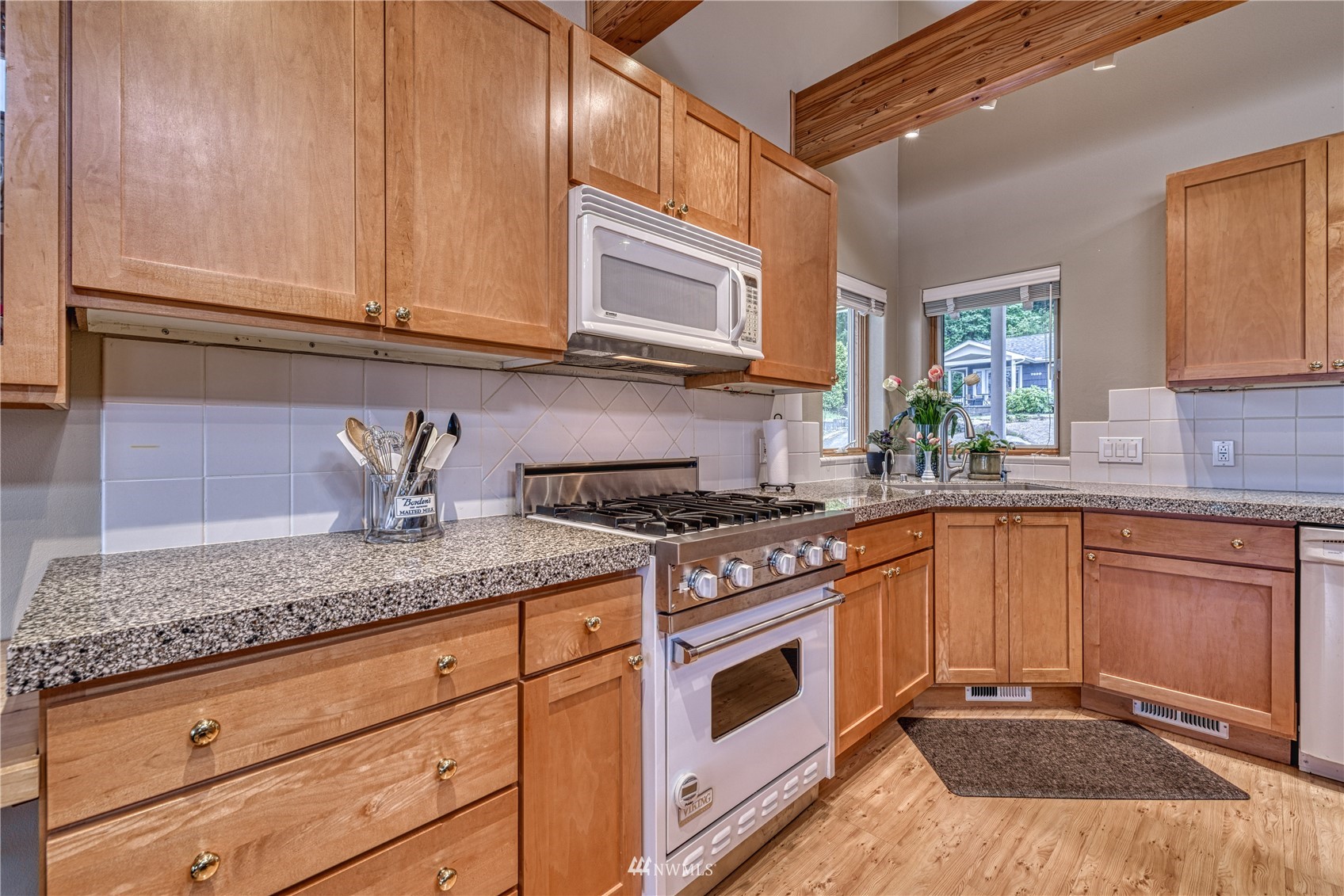 7611 Northeast North Shore Road Belfair, WA 98528 - Photo 9 of 40