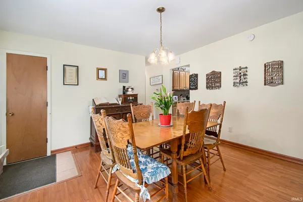 $349,900 | 13495 North Hillside Drive, Syracuse, IN 46567